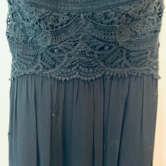 SPECTACULAR FREE PEOPLE DRESS IN LIKE NEW CONDITION! - Picture 3 of 10